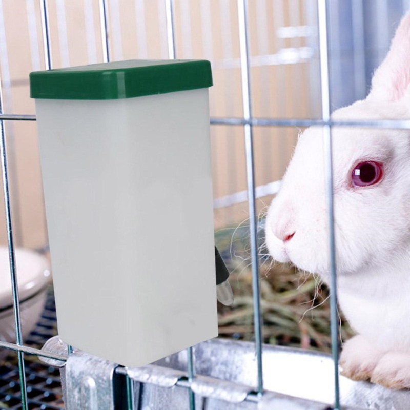 Pet Water Fountain - ペット用ウォーターボトルディスペンサー、吊り下げ式給水器、犬、モルモット、リス、ウサギ用飲水ヘッドパイプ噴水、ペット用品